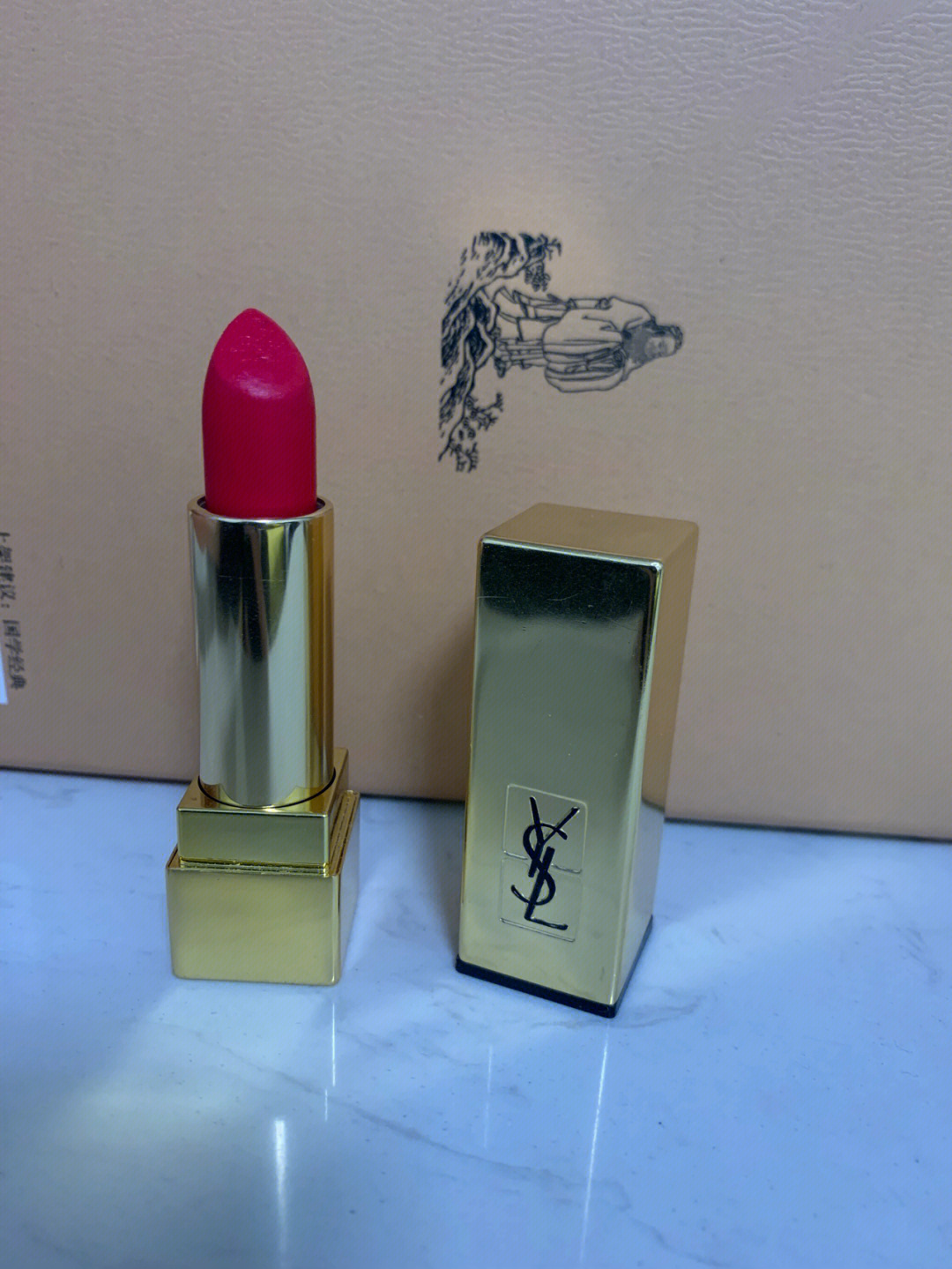 ysl208方管口红图片