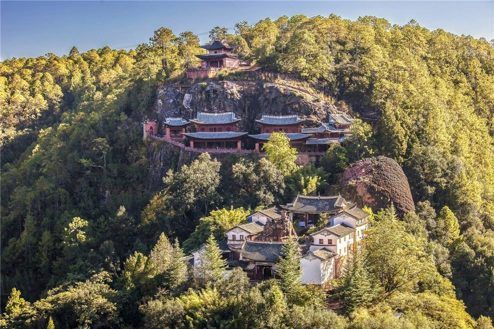 大理石宝山景区图片