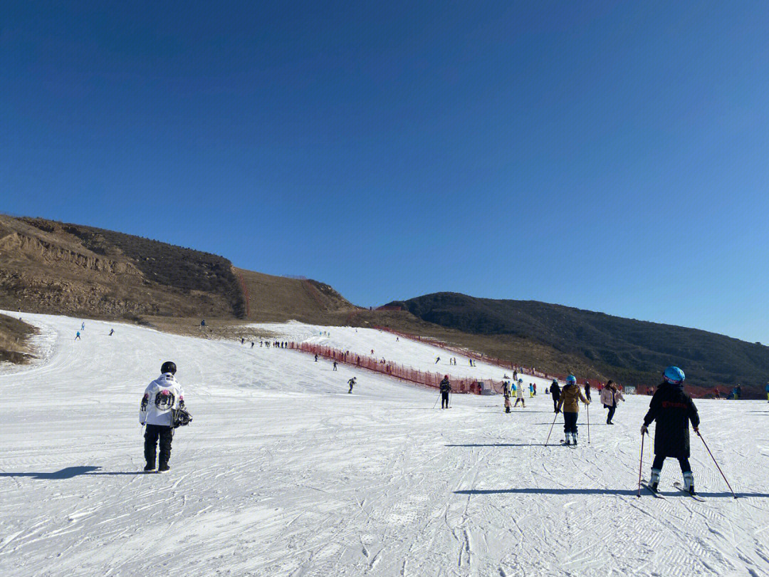 榆次乌金山滑雪场图片