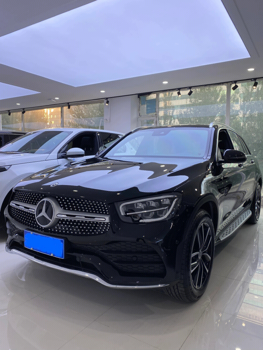 奔驰glc级2022款改款glc300l4matic