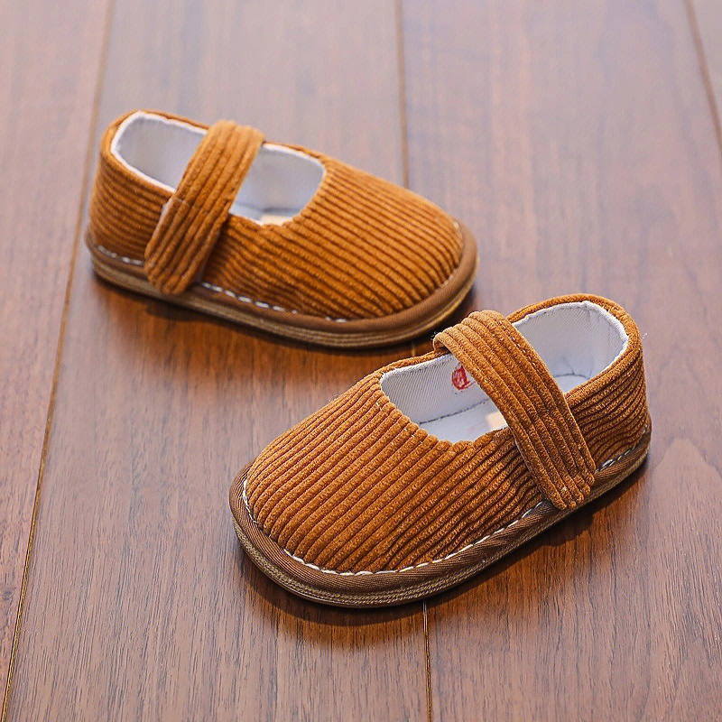 小宝宝纯手工布鞋最近有点迷上了怎么办