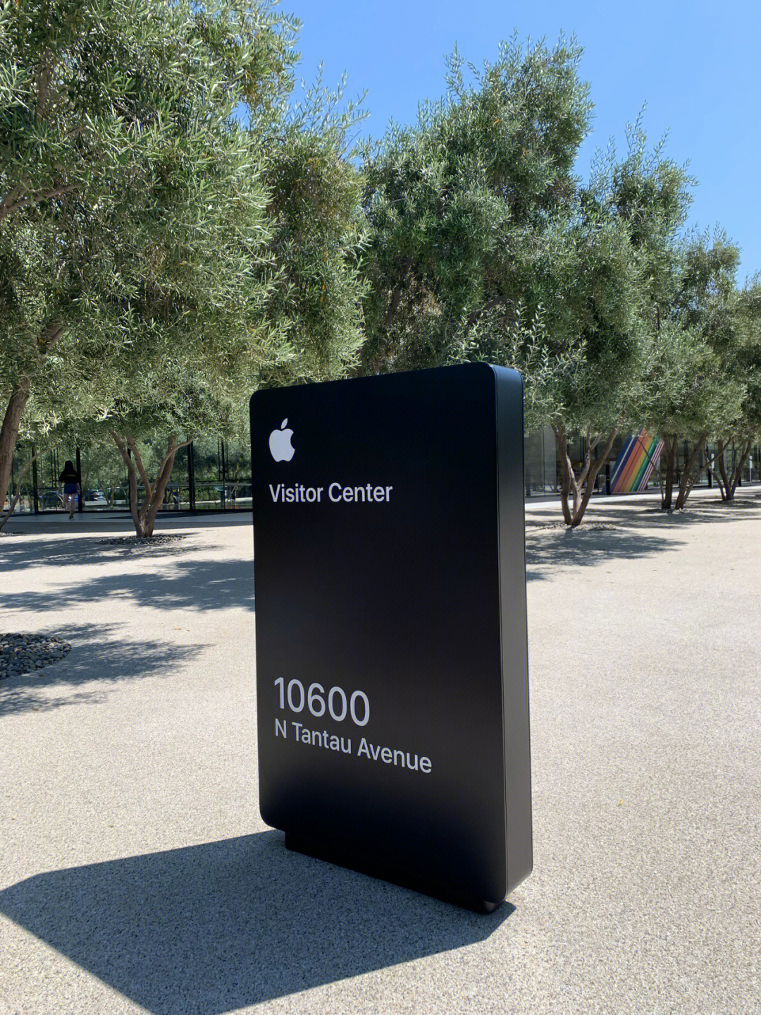 applepark彩虹门图片