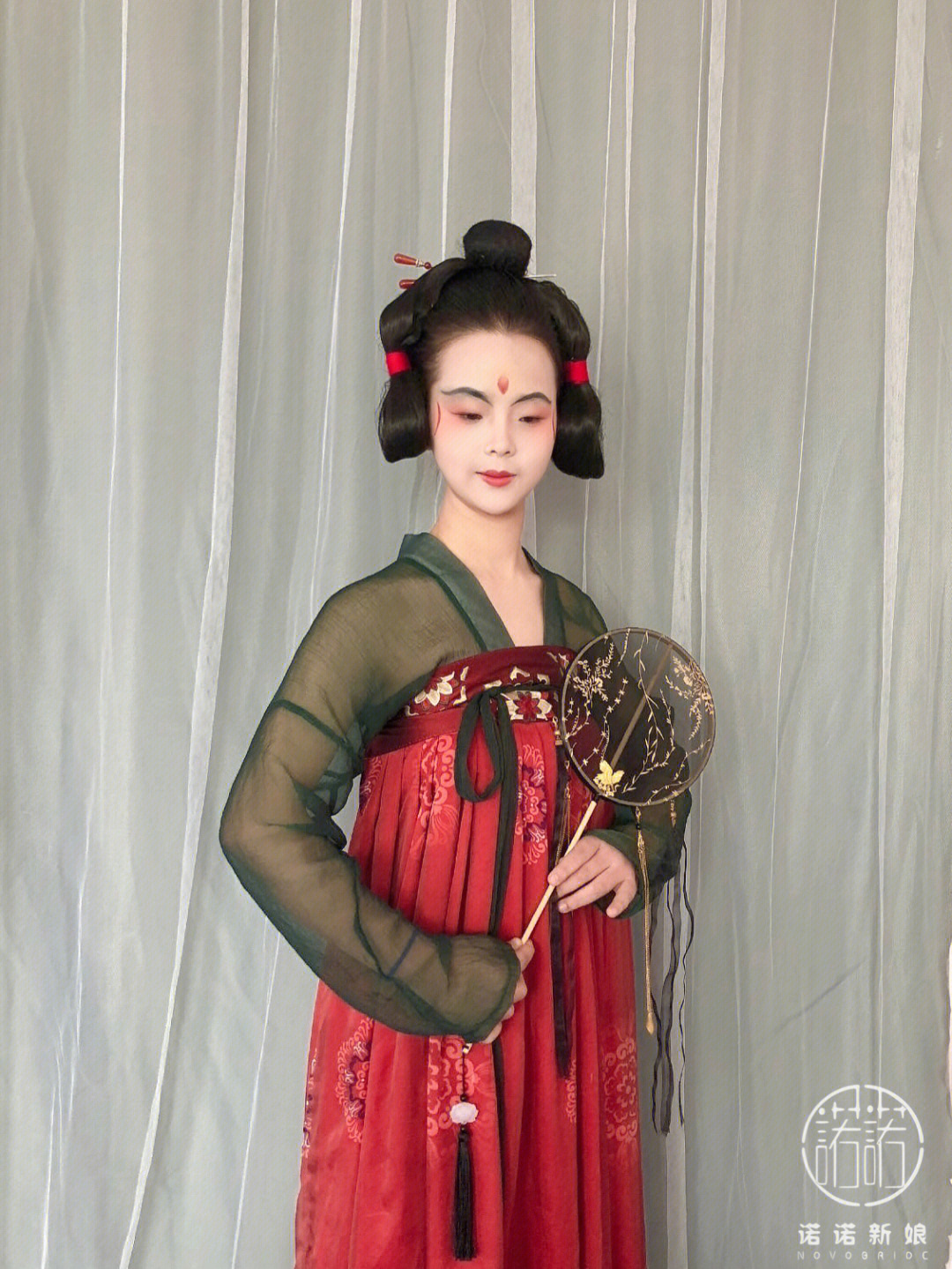 唐宫夜宴仕女妆不同朝代妆容不同