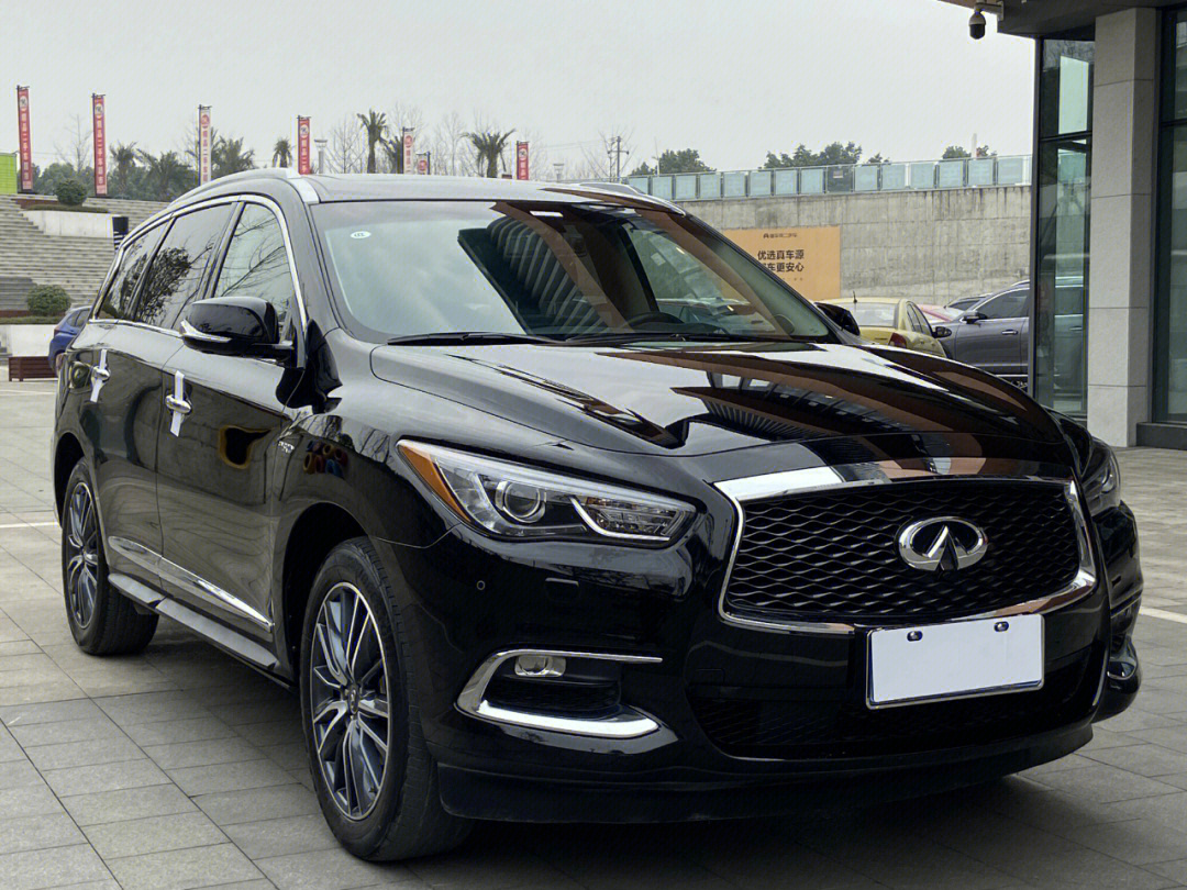 英菲尼迪qx60 2018款 2.5 s/c hybrid 两驱卓越版