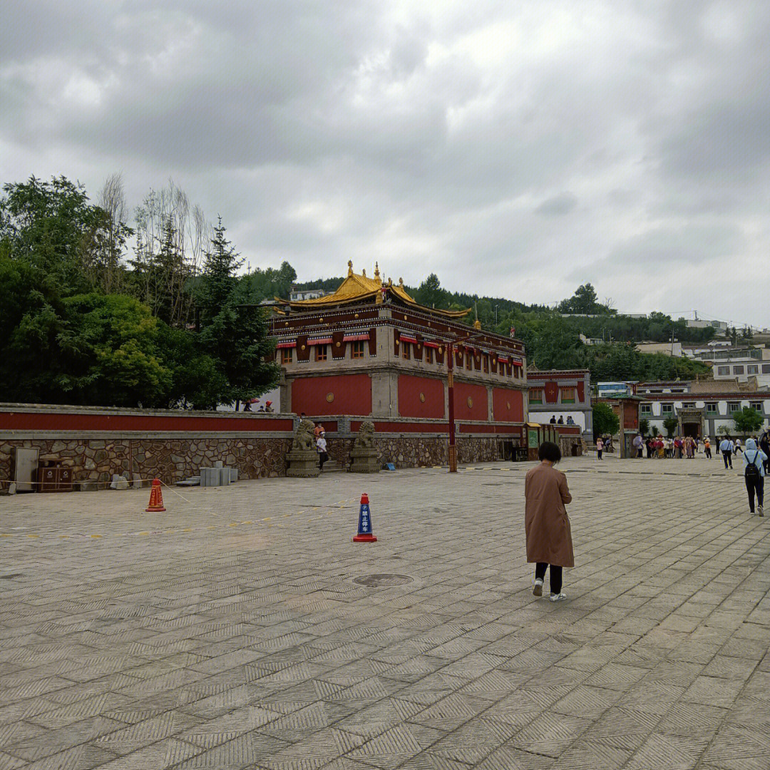 塔尔寺,佛教密宗四大寺,三世活佛圆寂的地方