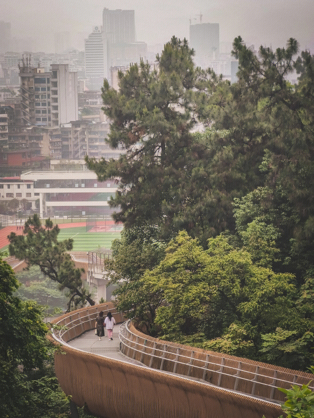 达州翠屏山翠屏大道图片