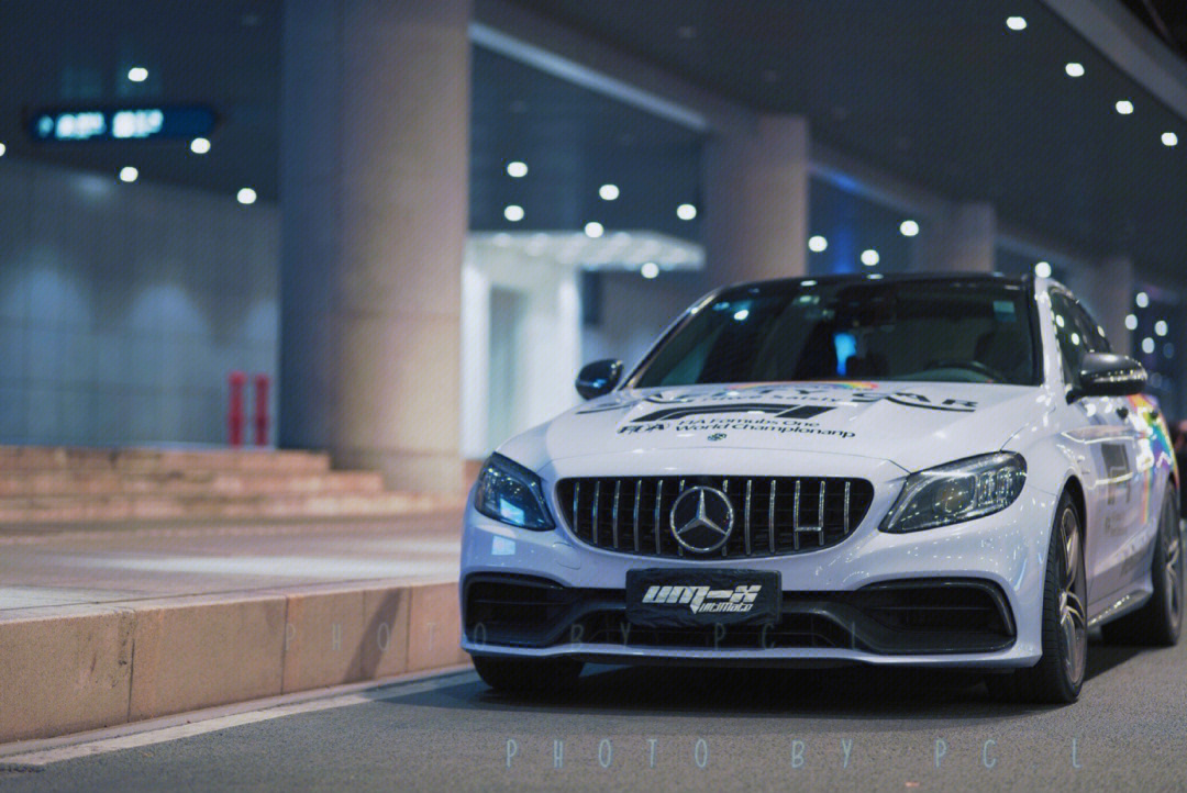 奔驰c63amg