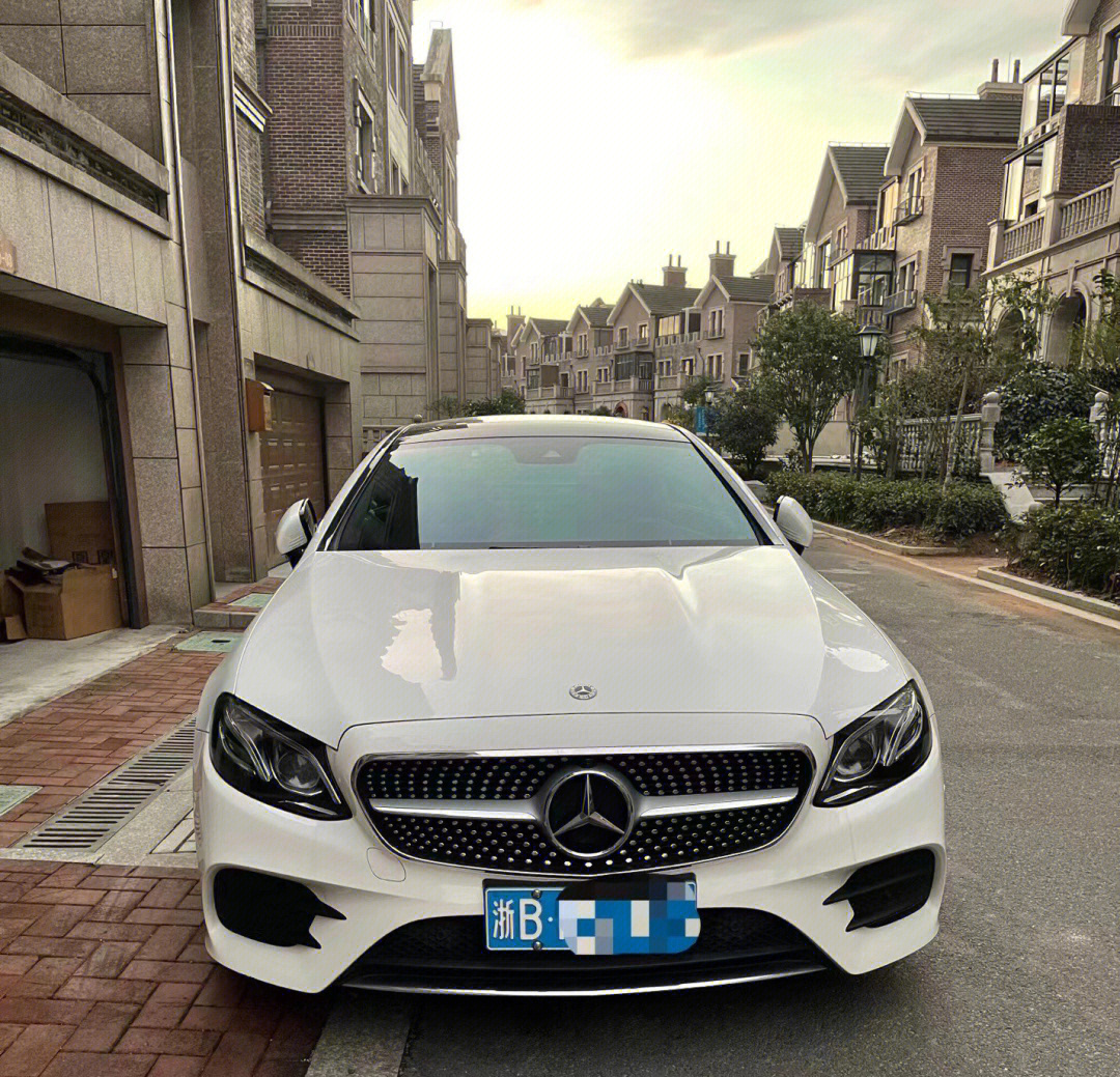 奔驰e300lcoupe高功率双门轿跑一手车