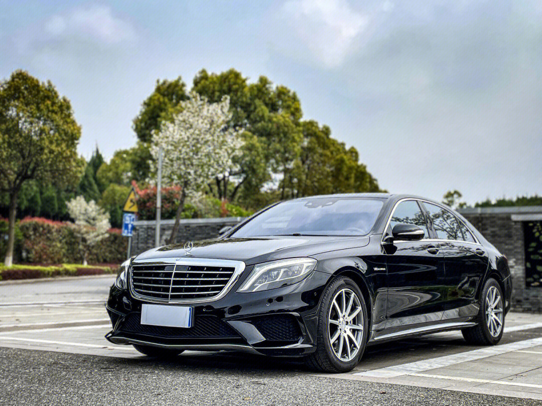 奔驰s级amg2014款amgs63l4matic