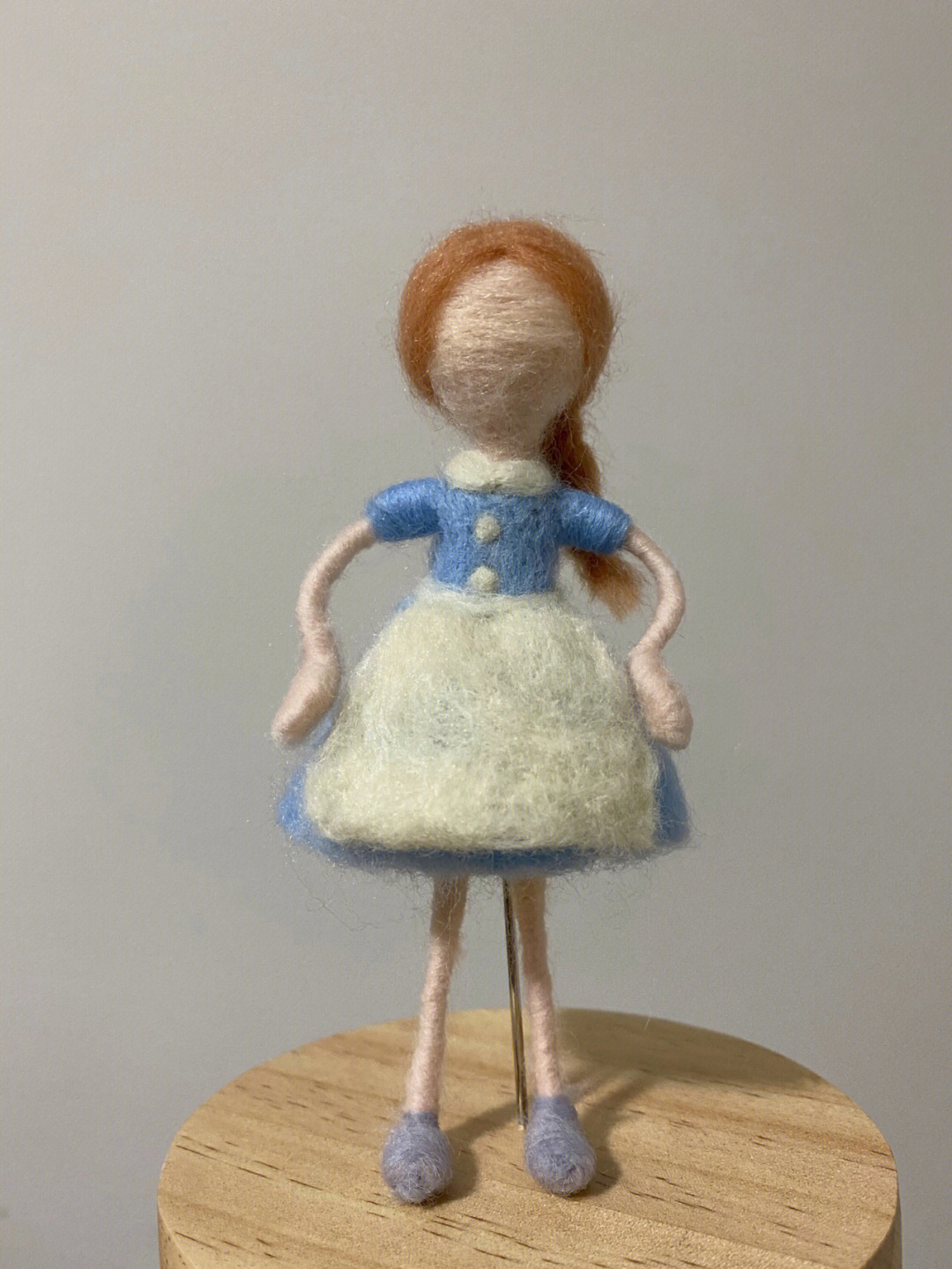 羊毛毡手工教程围裙女孩
