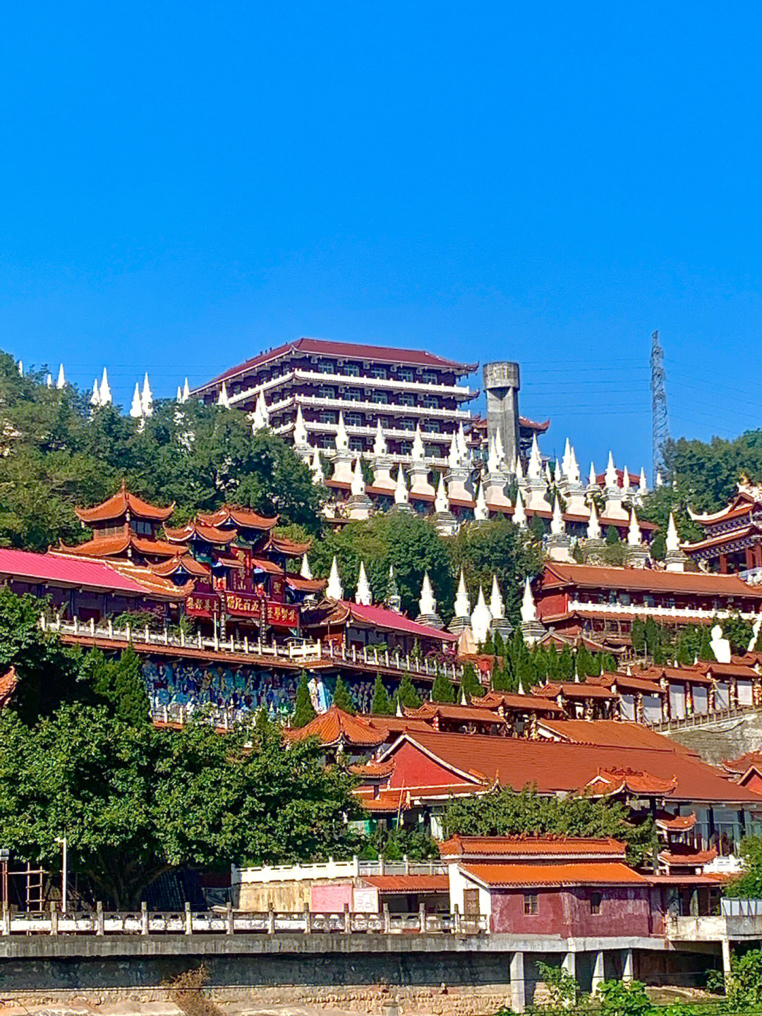 土生土长的绵阳人竟然还没去过圣水寺,终于在这周一有时间跟俺婆一起