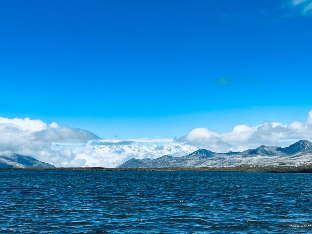 领略山川湖海图片