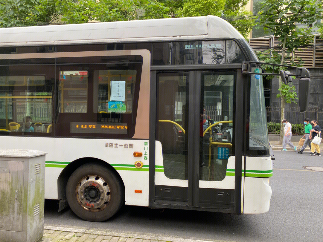 阿克苏公交车图片图片