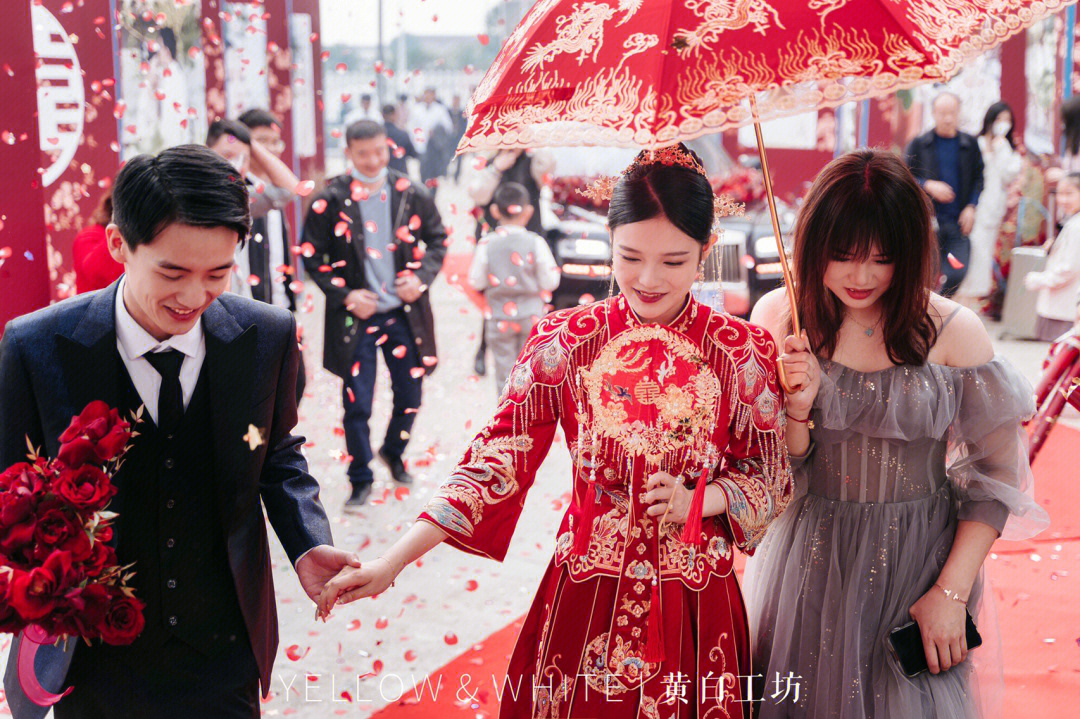 中式新娘造型现场图@沐恩婚纱