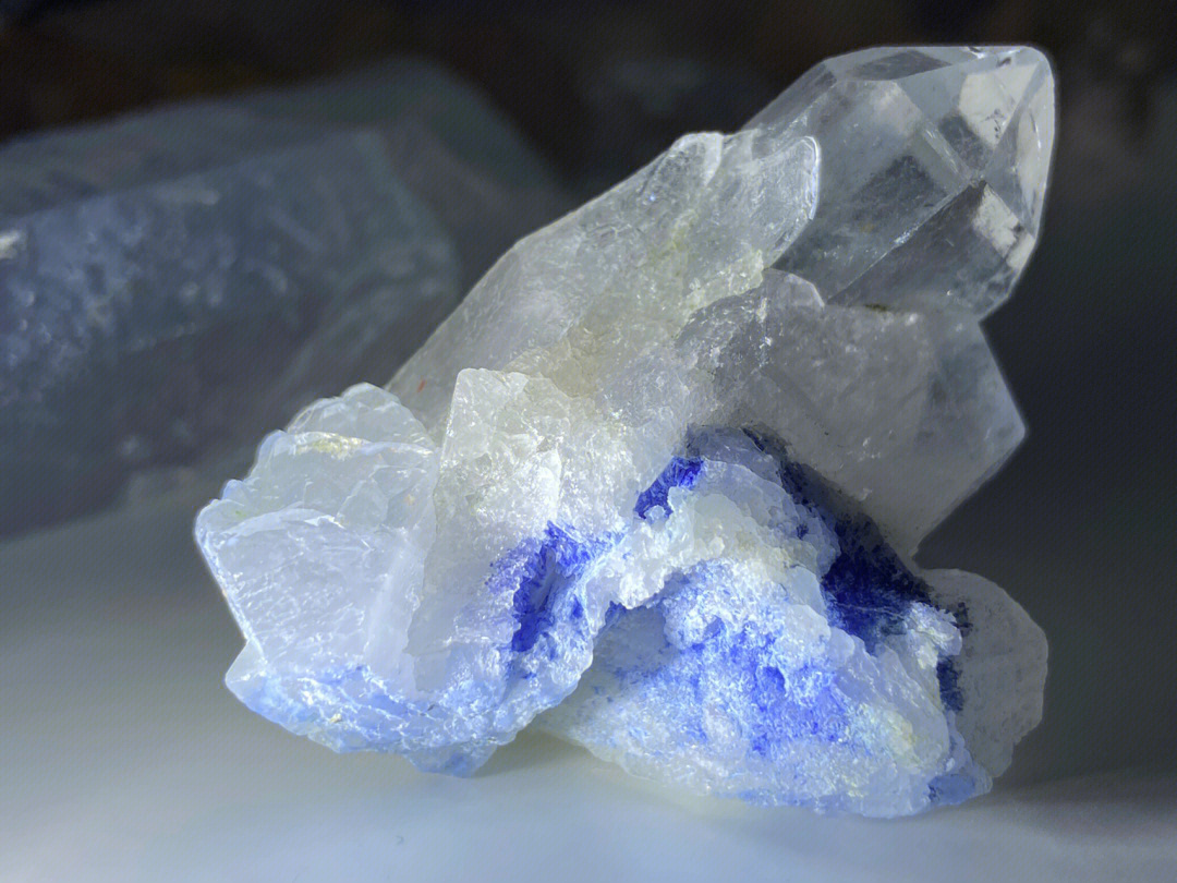 蓝发晶蓝线石水晶簇可接