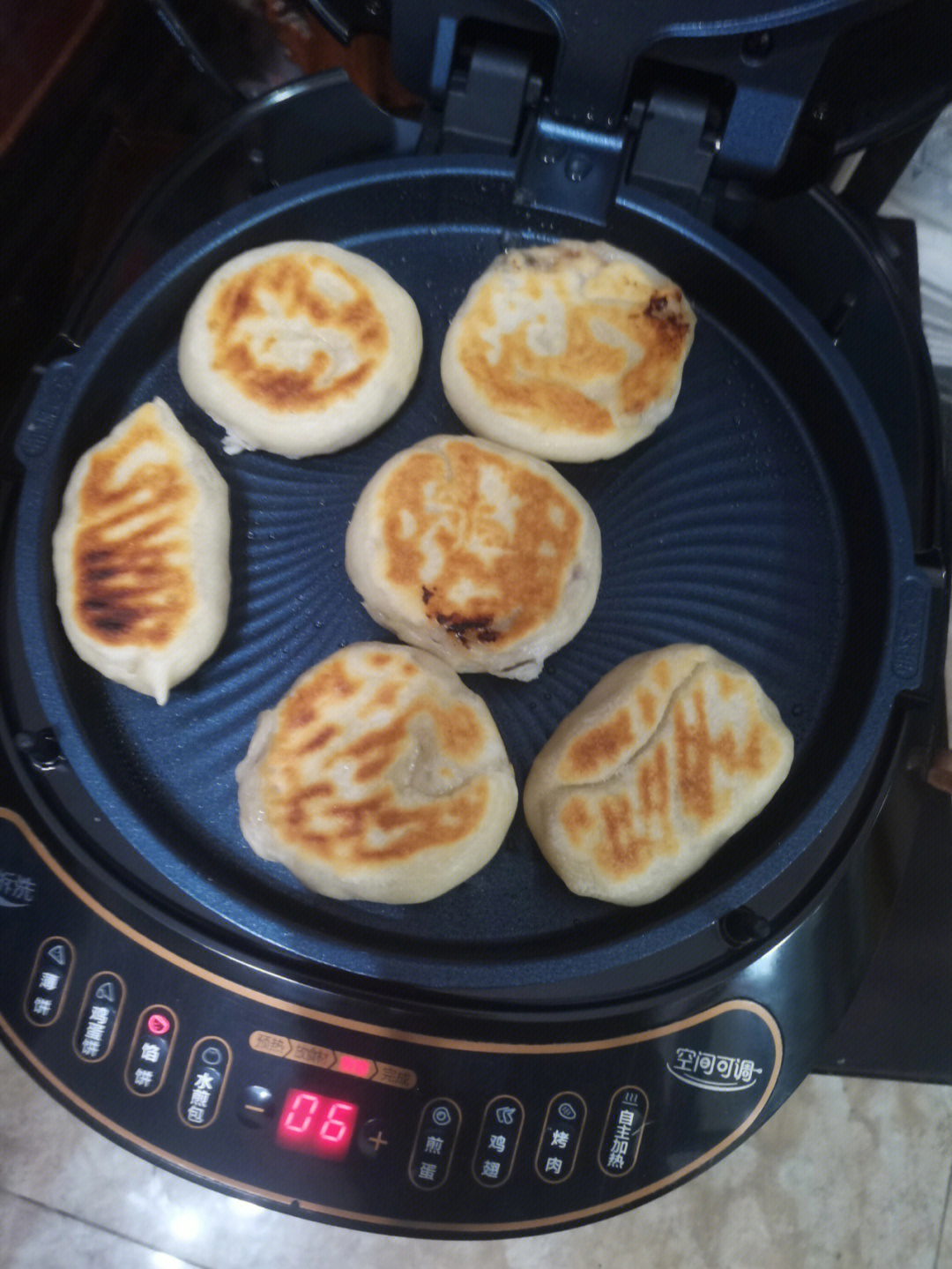 电饼铛做菠菜煎饼图片