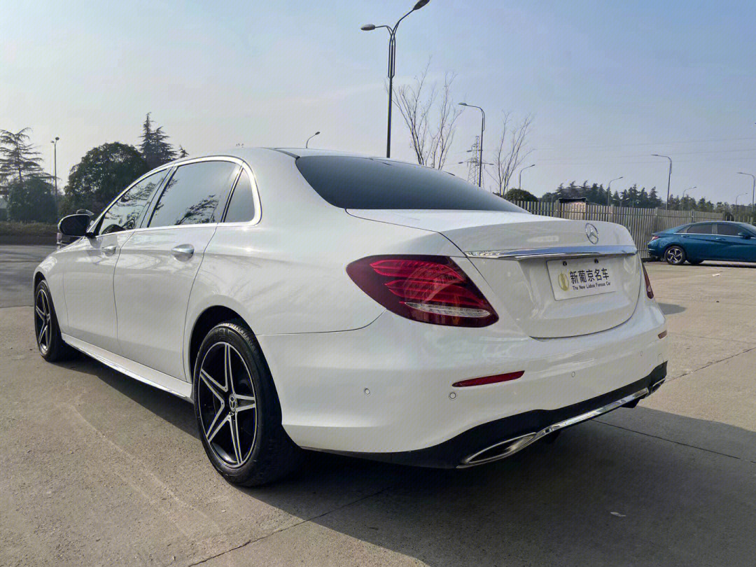 奔驰e200l