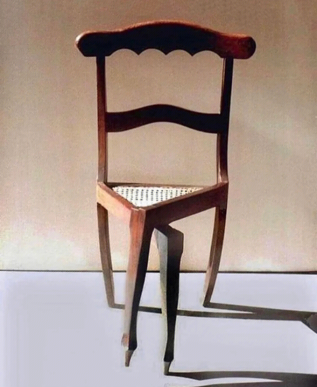琪琪家的椅子故事图片图片
