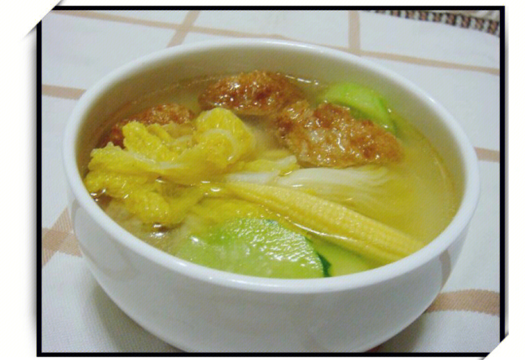 玉米笋白菜汤