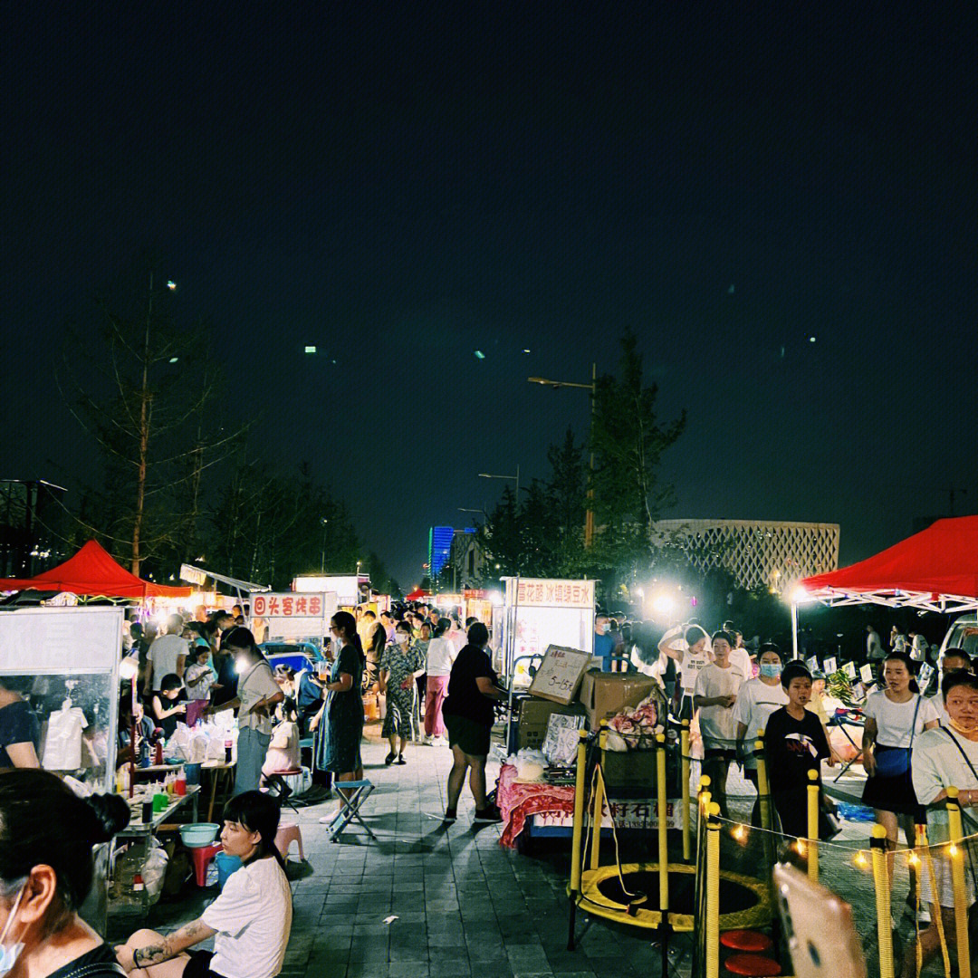 郑州夜市摆摊经济