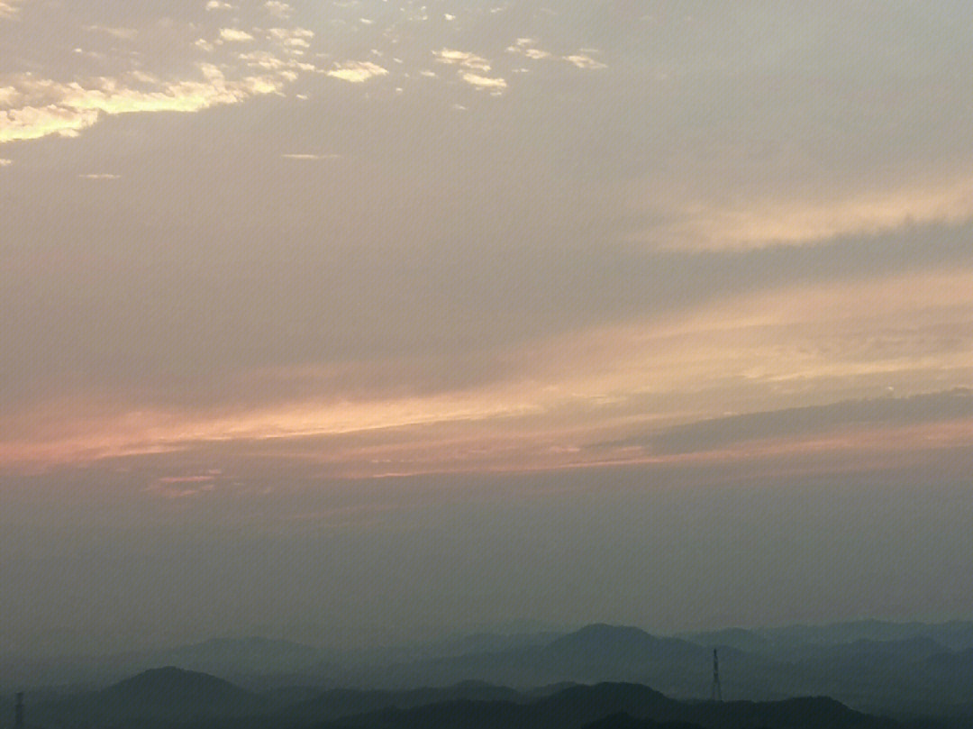 江西灵谷峰的日出