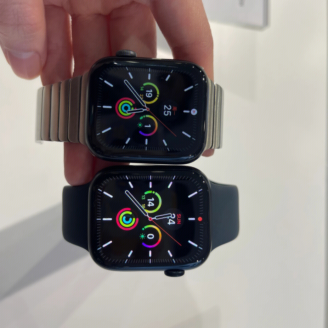 applewatch7午夜色vsapplewatch5深空灰