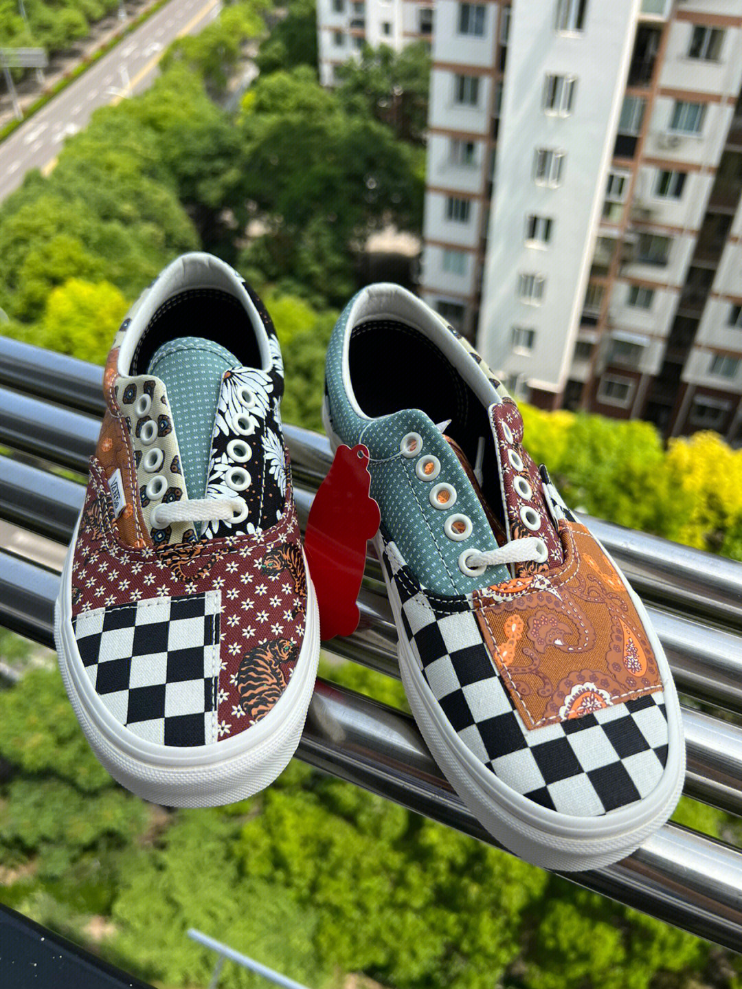 vans腰果花2021图片