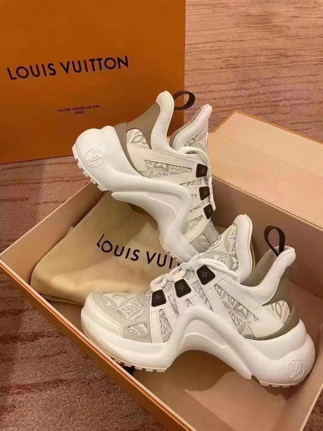 louisvuittonlv老爹鞋新色