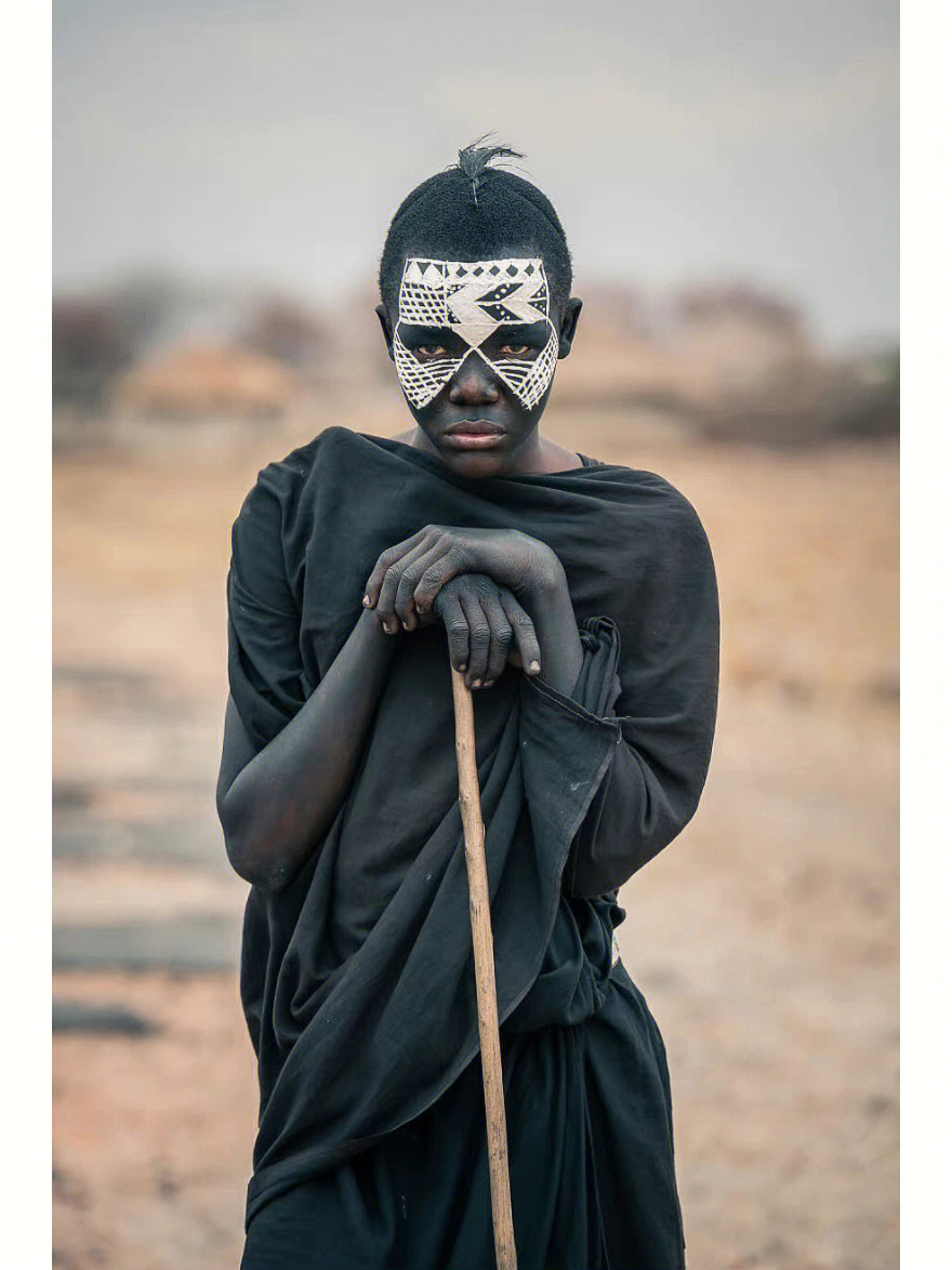 坦桑尼亚人种图片