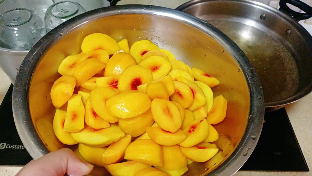 黄桃罐头家庭自制法图片