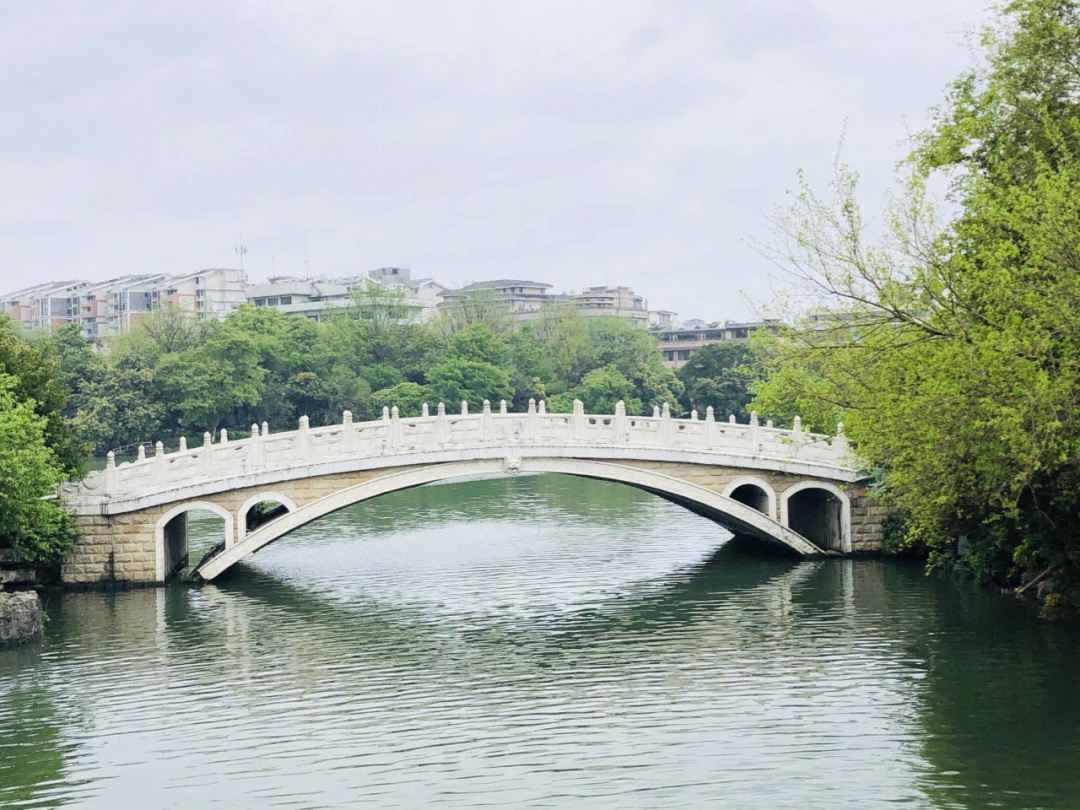 桂林惠济桥图片
