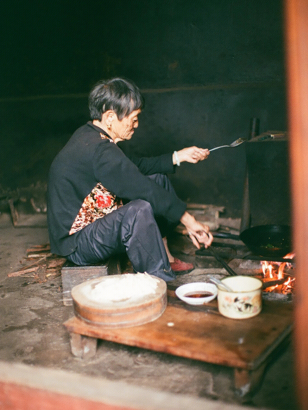 小时候过家家煮饭图片图片