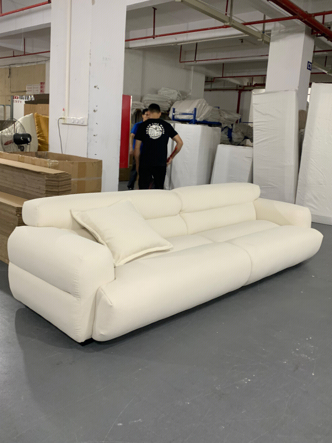 佛山家具工厂丨奶fufu的新款沙发来喽