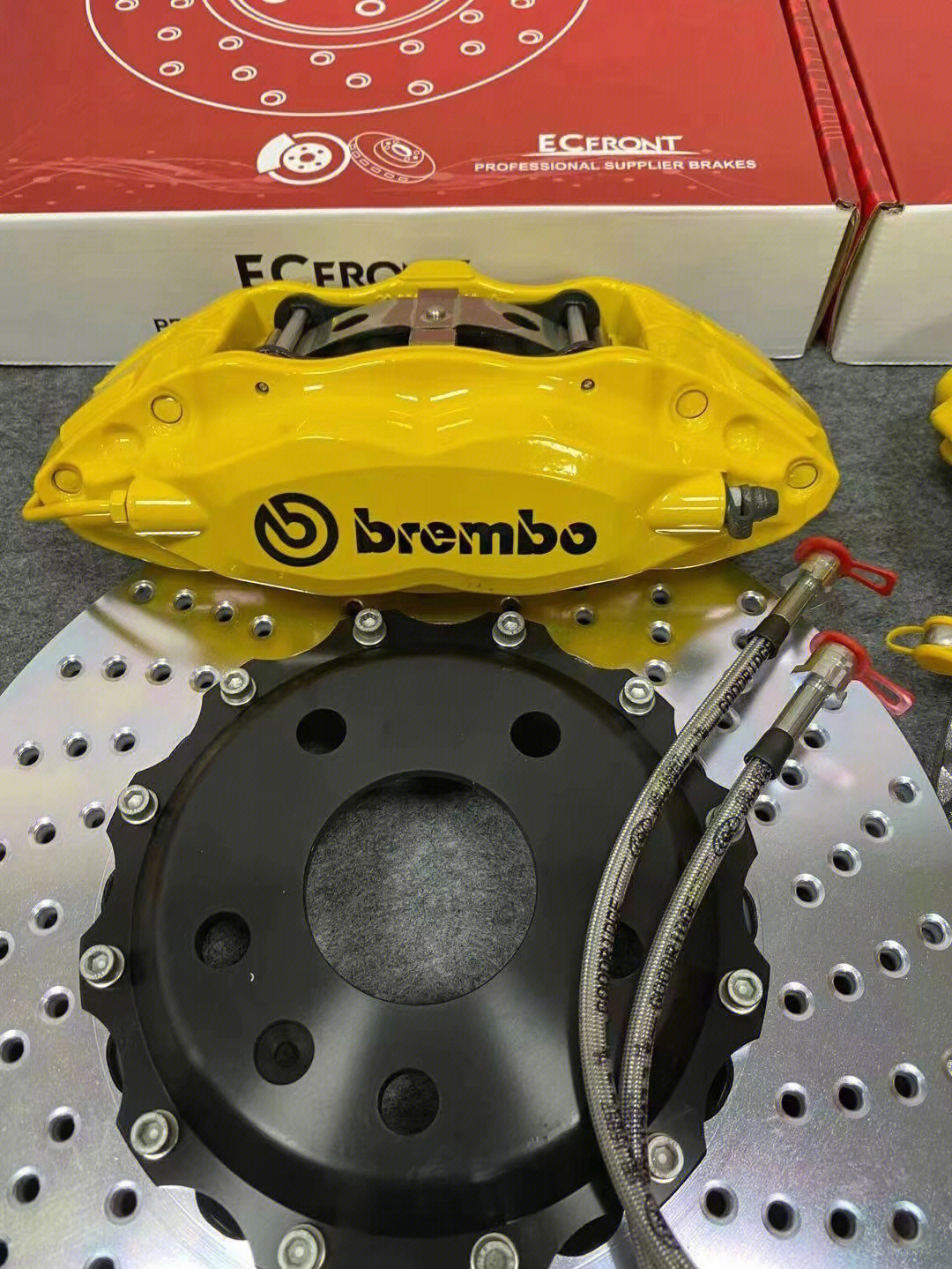 brembo大四活塞刹车套装适合17轮毂以上安装#brembo#大四活塞卡钳