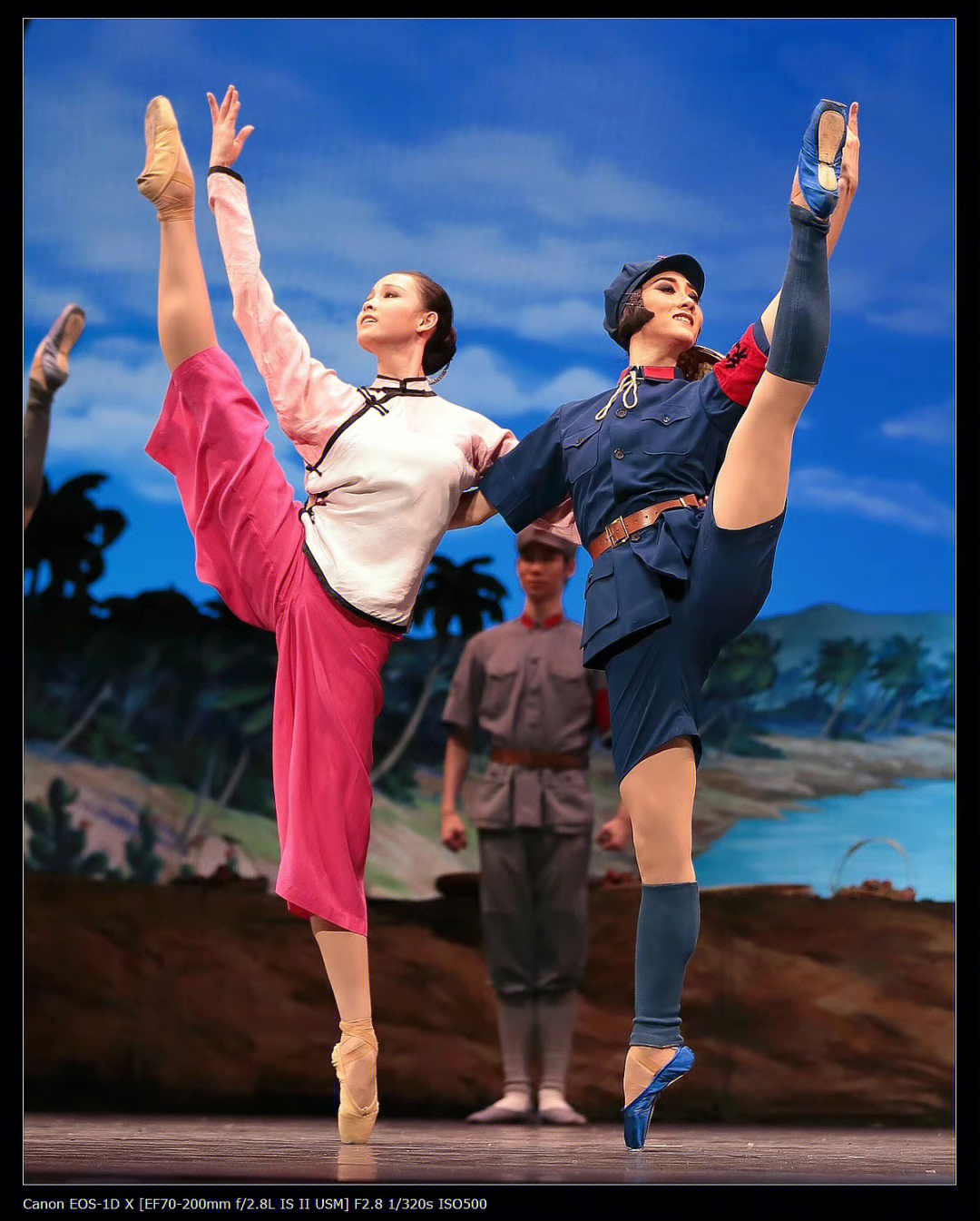 中央芭蕾舞团丨红色娘子军剧照