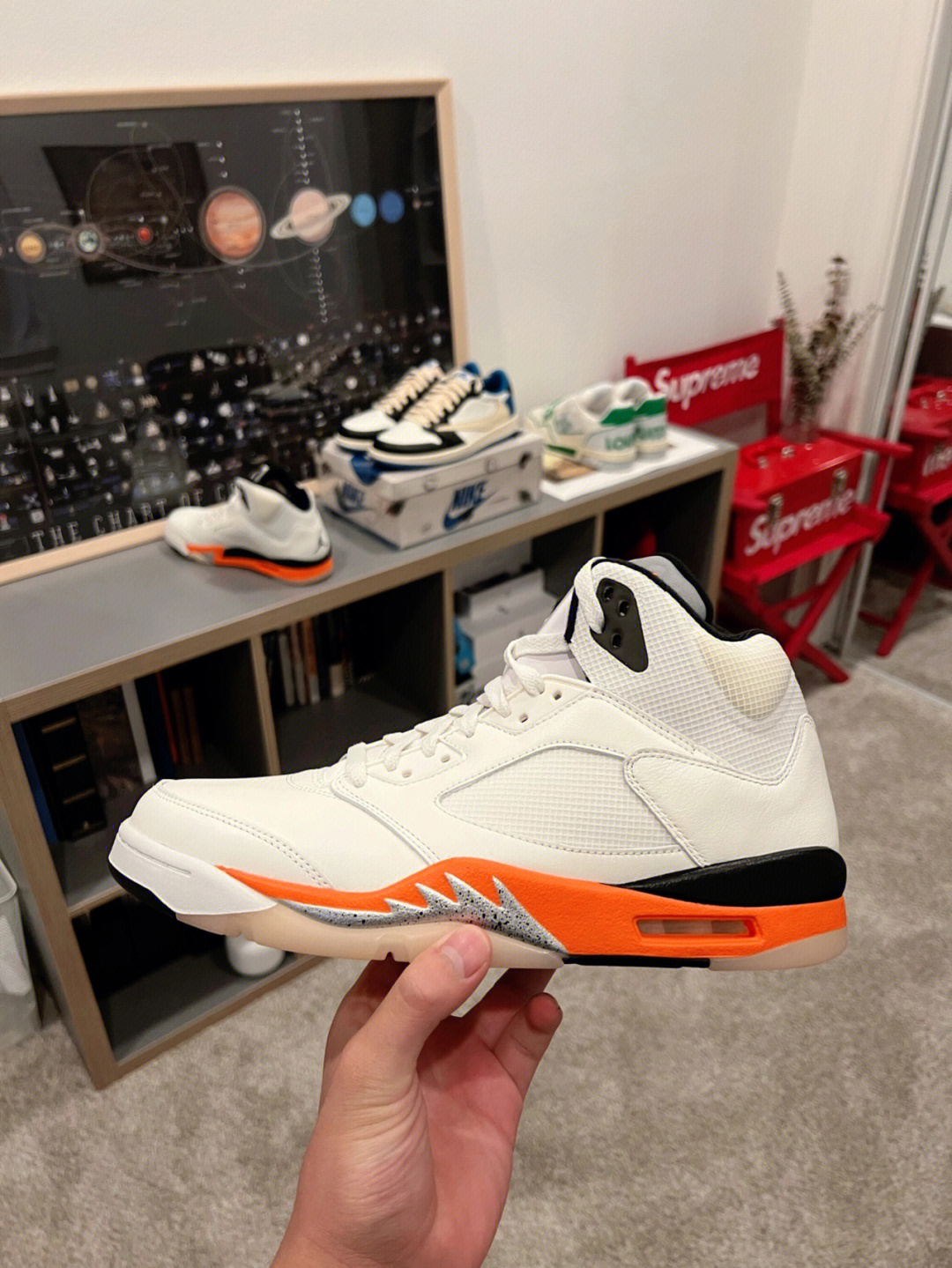 扣碎"shattered backboard 橙色作为nike讲故事最成