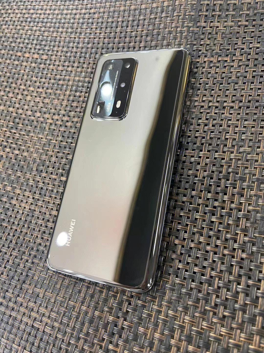 p40pro (5g)陶瓷黑 8 256g全网 全原无修 框小磕 屏有硬划痕如图