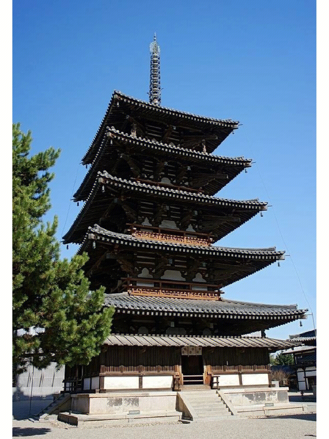 日本奈良法隆寺五重塔