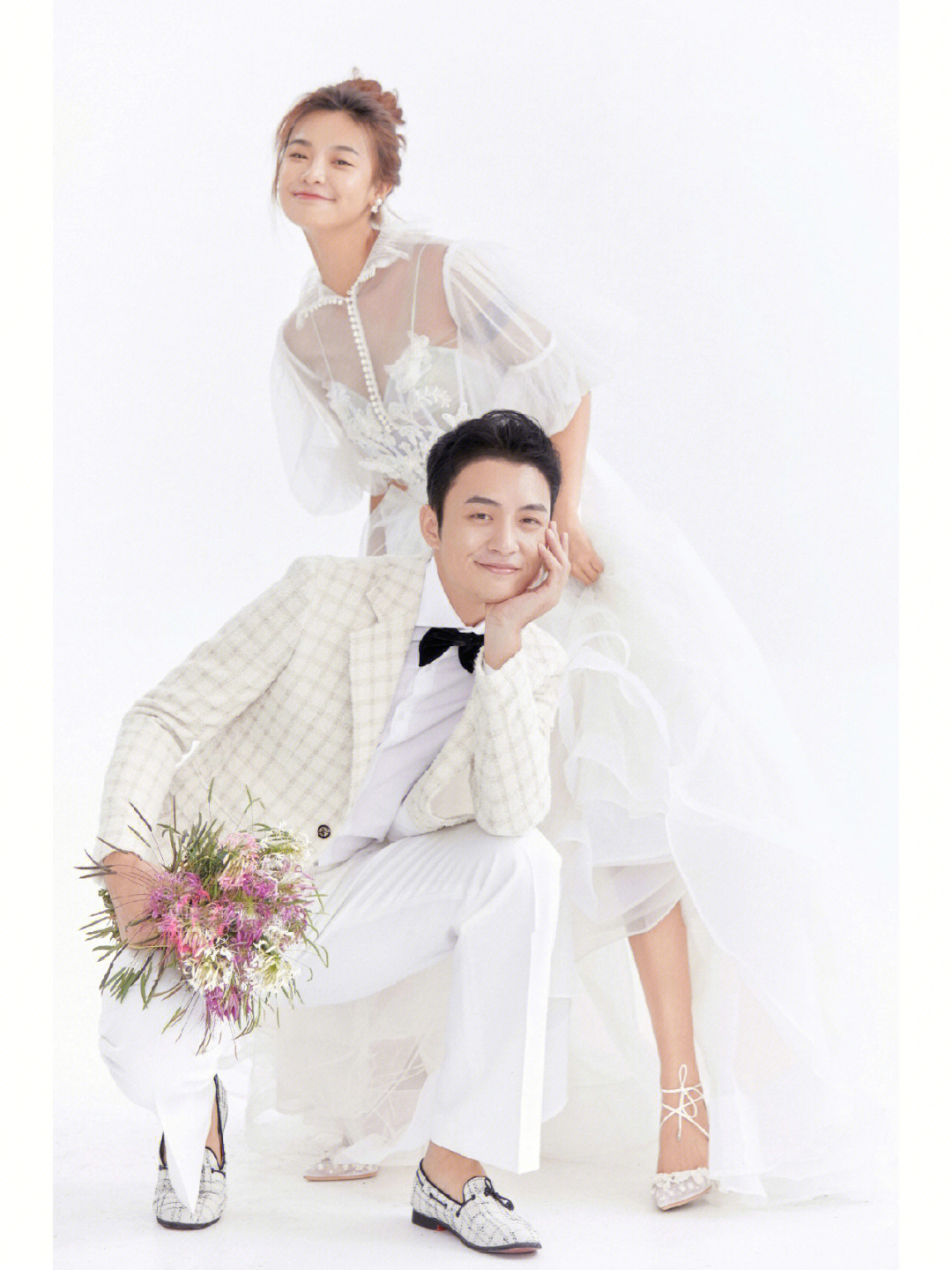 王嘉尔结婚照图片