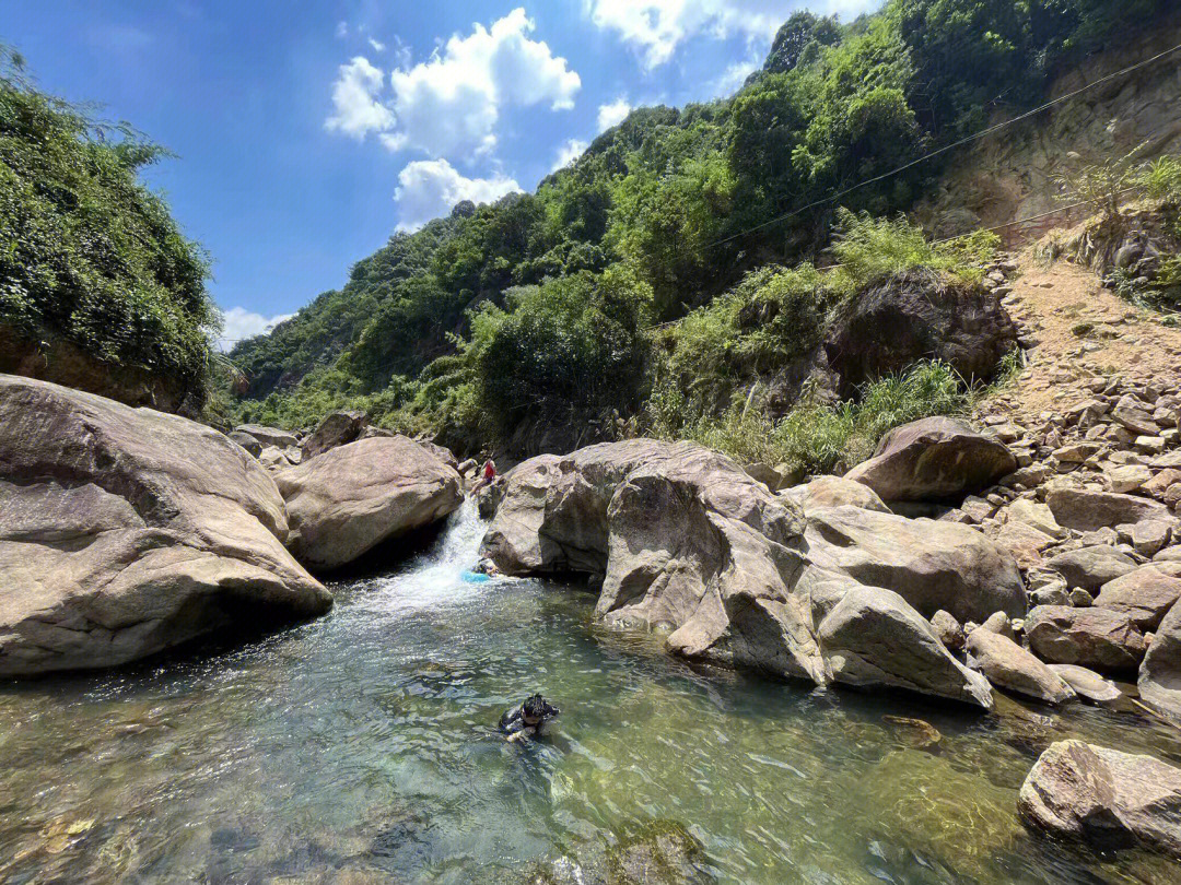 91 夏日避暑溯溪玩水推荐90 从化古田村溯溪玩水圣地,壮丽古河床