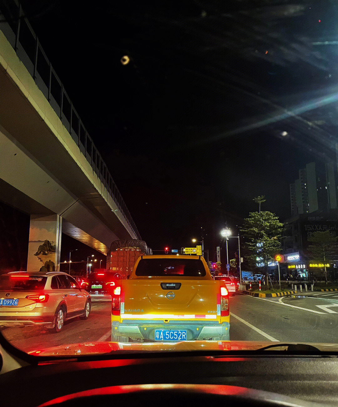 广州夜晚开车兜风夜景图片
