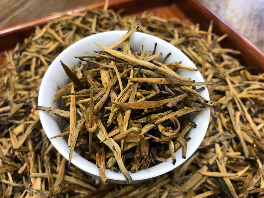 滇红古树金针红茶蜜香味醇