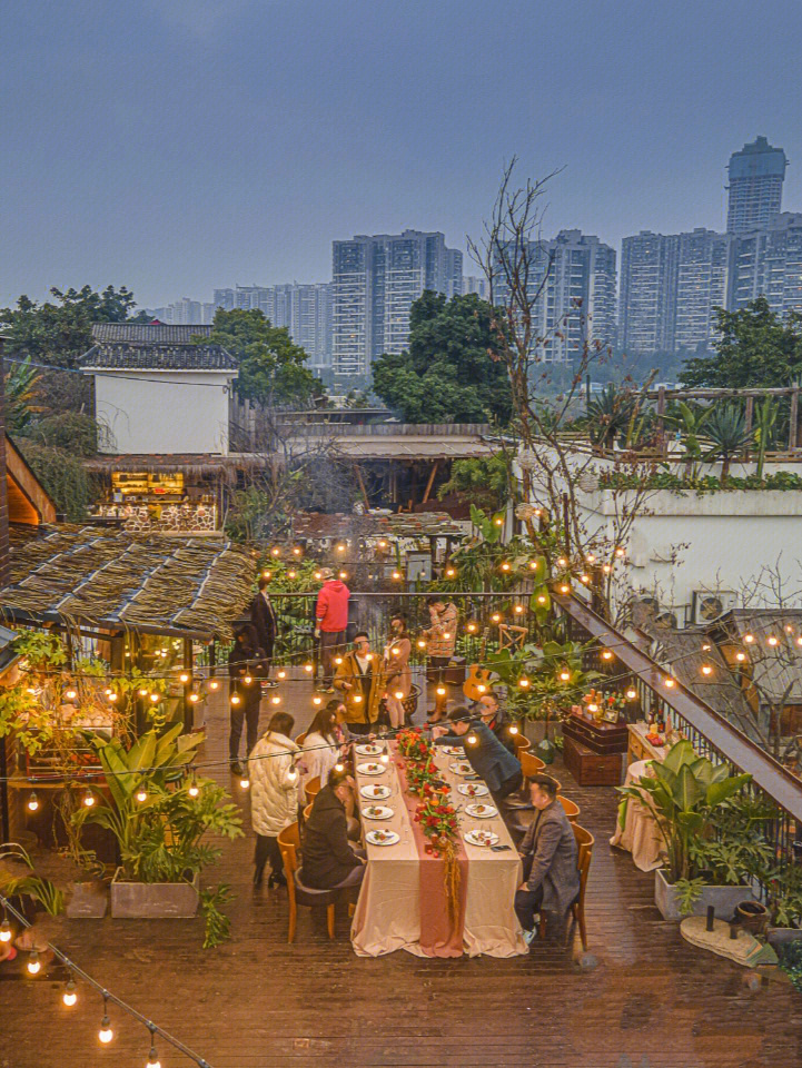 成都三圣乡浪漫天台花园餐厅