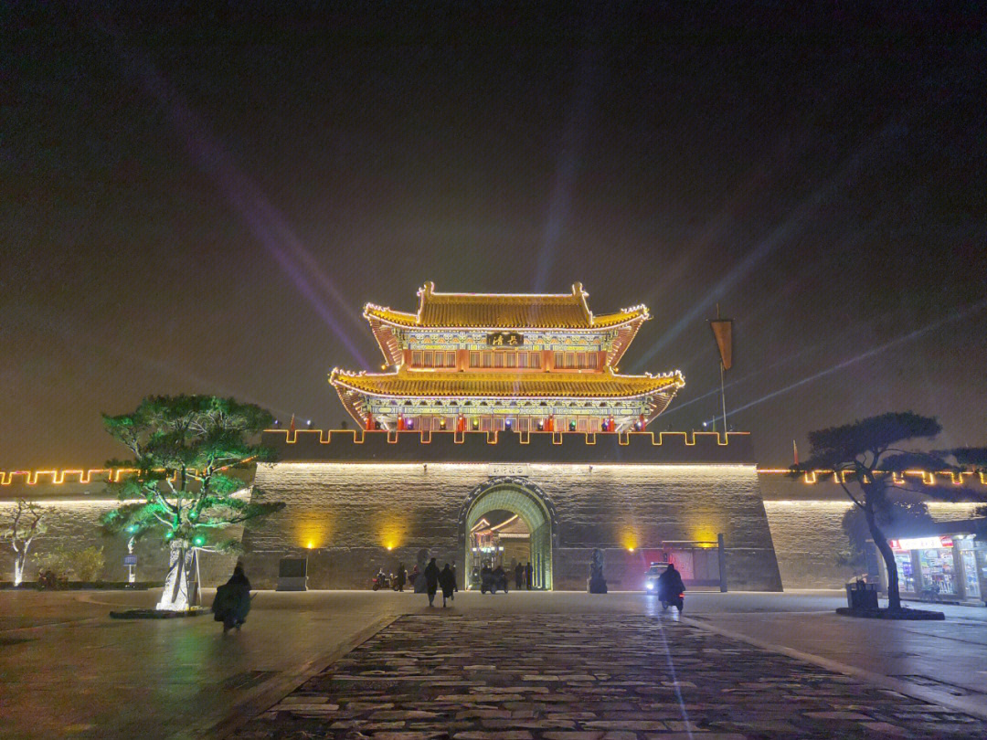 淇县朝歌古城夜景图片