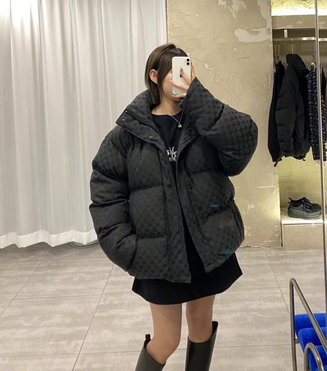 balenciaga羽绒服女图片