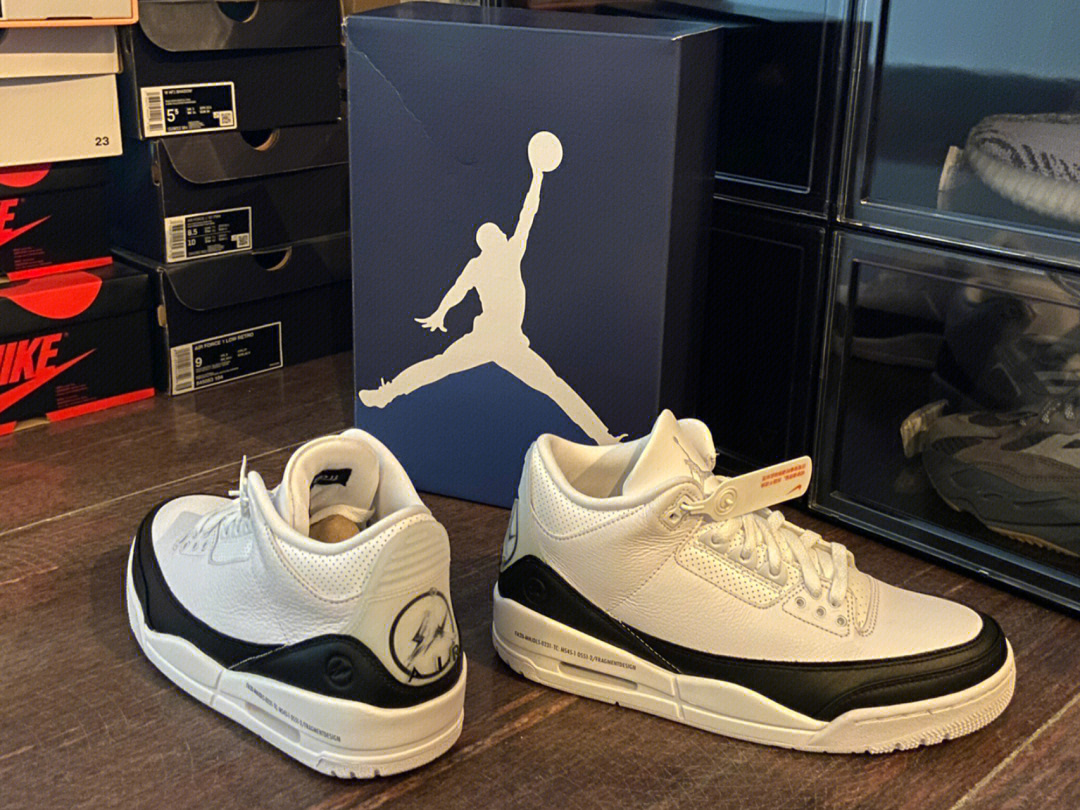 aj3藤原浩鞋盒图片