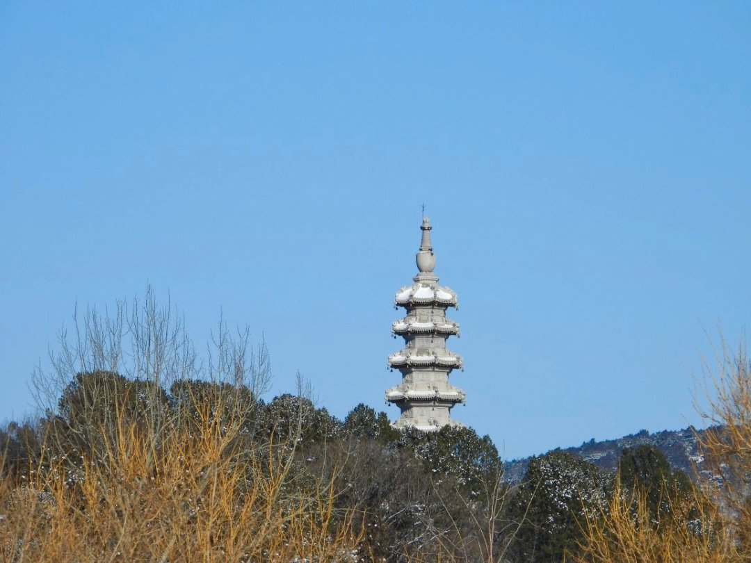 玉泉山华藏塔图片