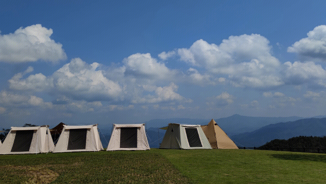 天姥山露营基地图片