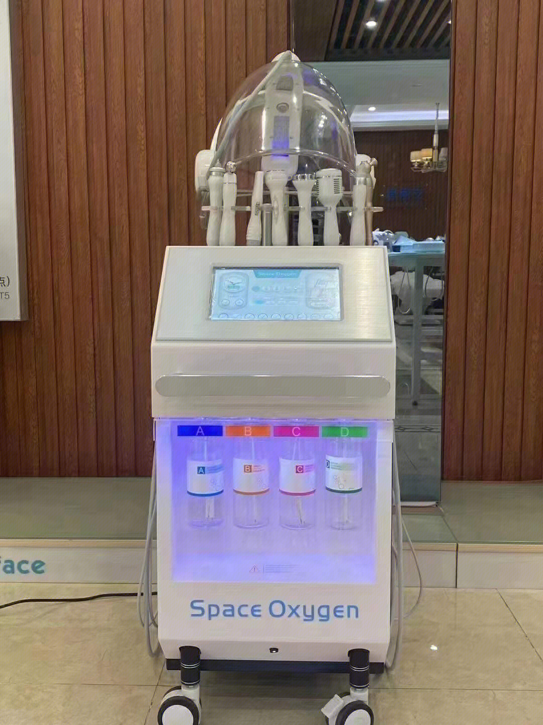 氧丽可丝太空人活氧仪图片