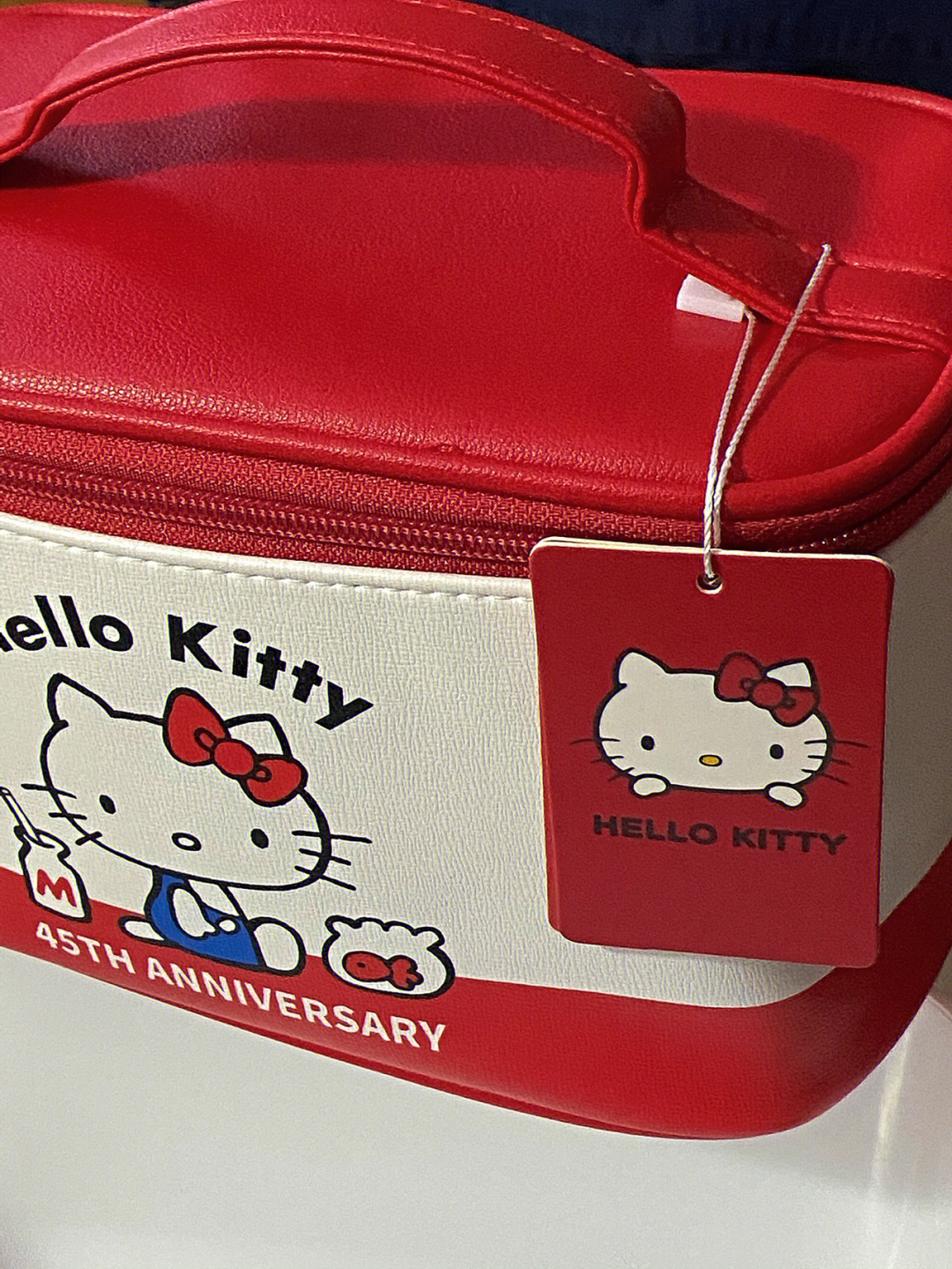 hellokitty化妆包